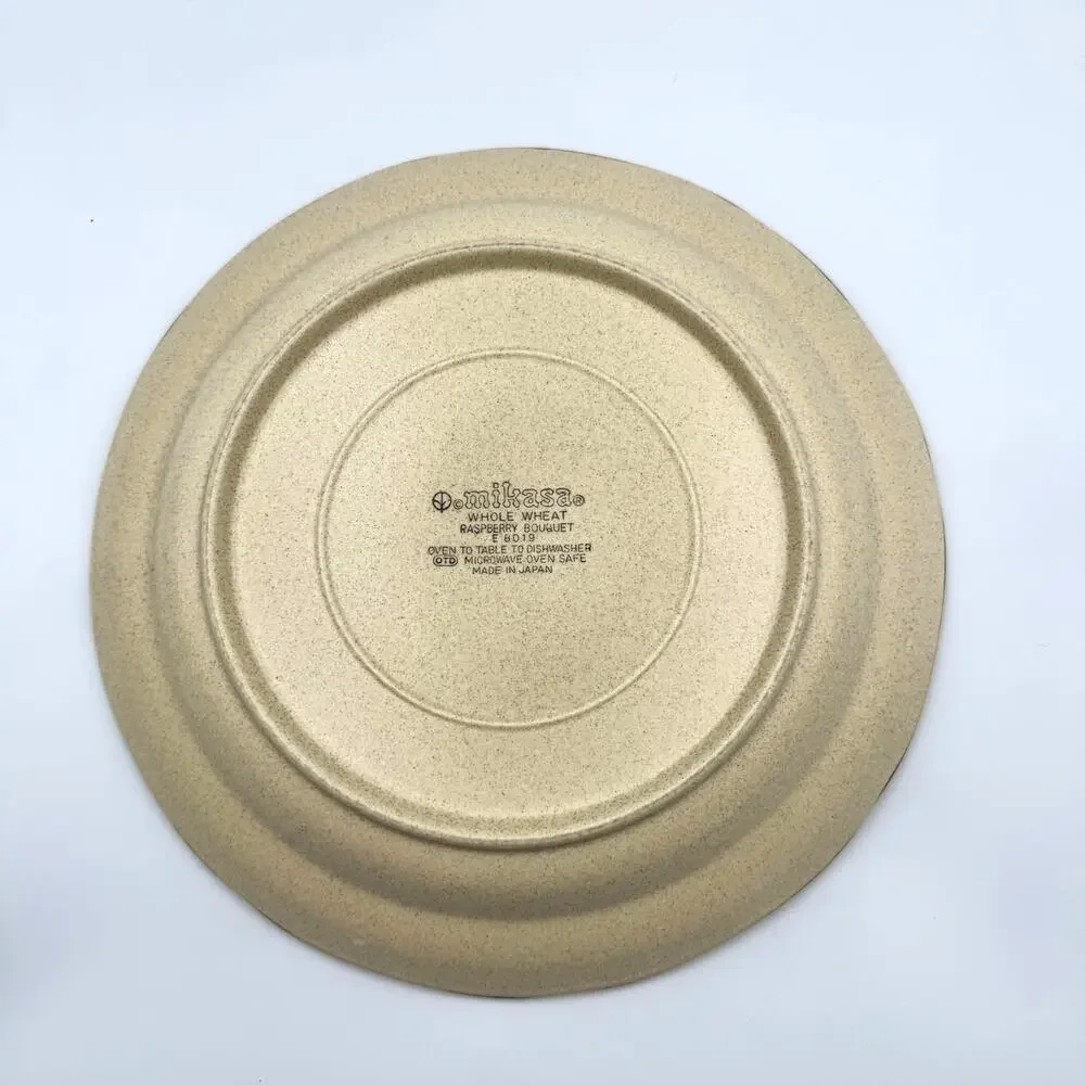 Mikasa Whole Wheat Raspberry Bouquet Dinner Plate E8019 Vintage Stonewear Japan